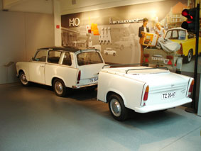 Trabant Kombi and trailer