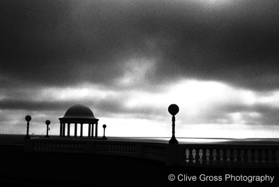 De La Warr Pavilion collonade
