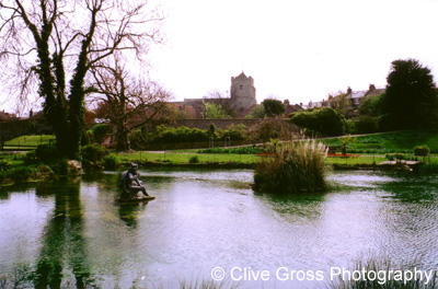 Motcombe Park Pond