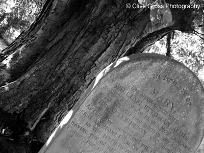 Stone Parish Church grave