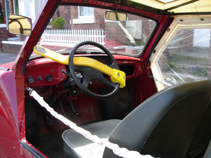 Trabant Kubelwagen dashboard