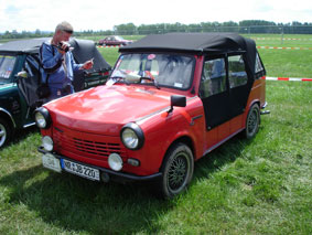 Red Trabant Kubelwagen